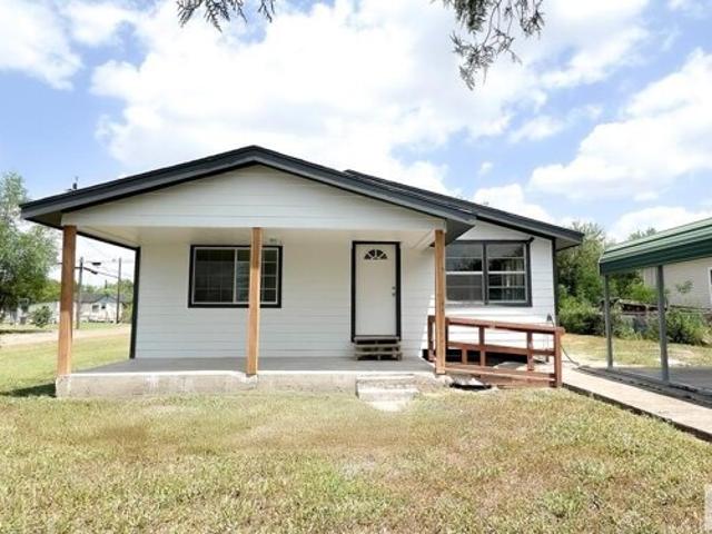 House for sale in Santa Rosa, Texas