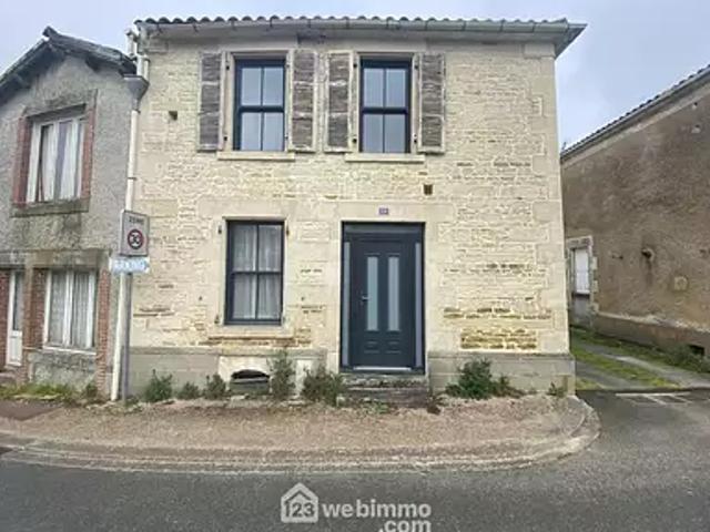 Maison vente à Fontenay-le-Comte, La Jaudonnière