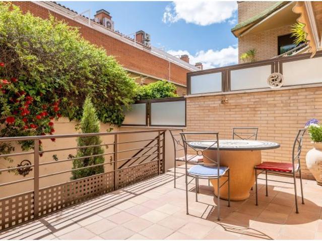 Piso en venta en Universidad, Zaragoza