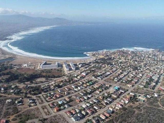 La Ligua, Ubicación estratégica, Los Molles 135846