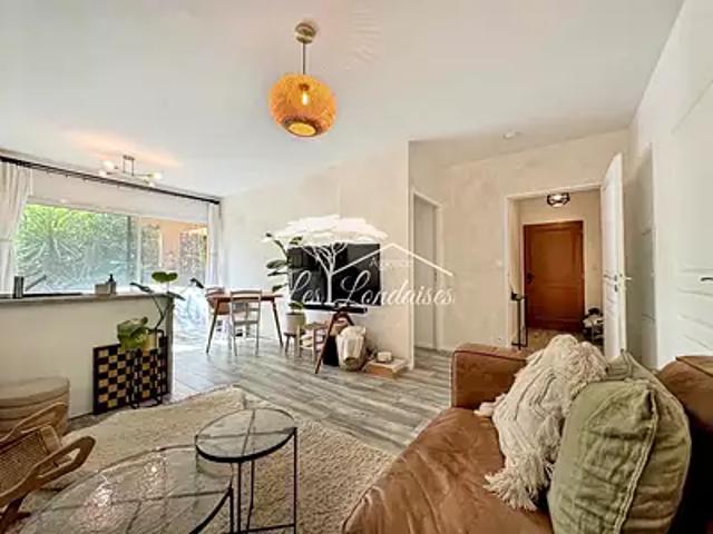 Appartement vente à Arrondissement de Toulon, La Londe-les-maures