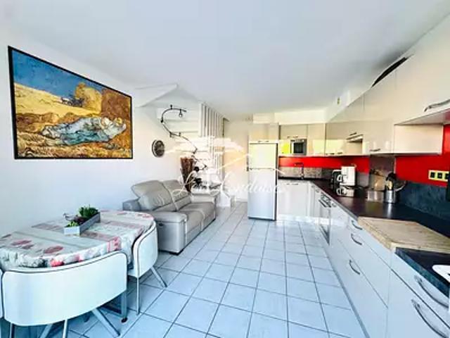 Maison vente à Arrondissement de Toulon, La Londe-les-maures