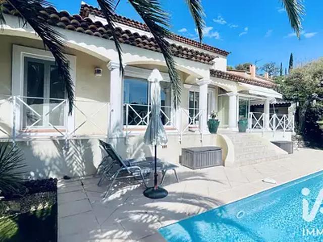 Maison vente à Arrondissement de Toulon, La Londe-les-maures