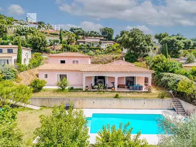 Maison vente à Arrondissement de Toulon, La Londe-les-maures