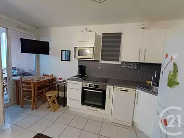 Appartement location à Arrondissement de Toulon, La Londe-les-maures