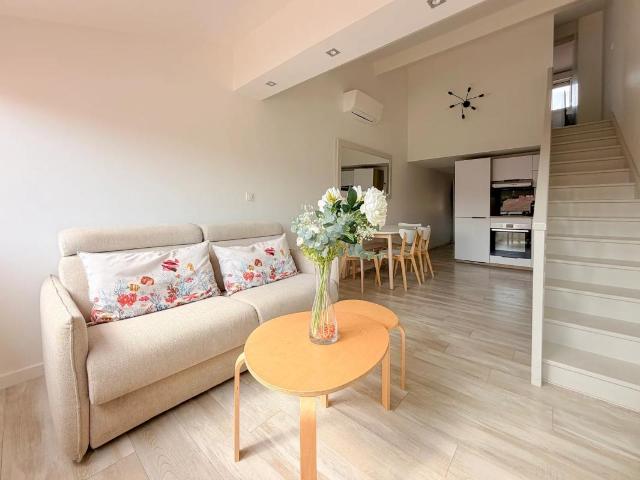 Duplex vente à Arrondissement de Toulon, La Londe-les-maures