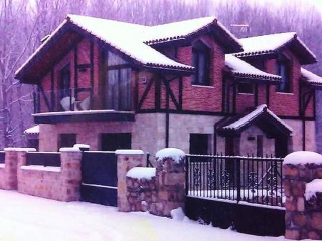 Casa en alquiler en Prádena, Castilla y León
