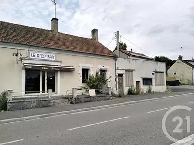 Maison vente à Nevers, La Machine