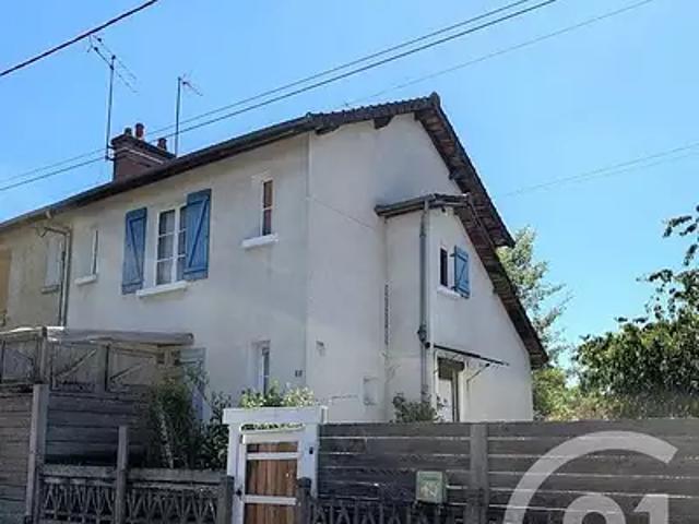 Maison vente à Nevers, La Machine
