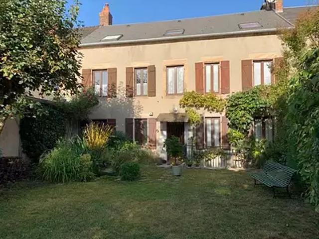 Maison vente à Nevers, La Machine