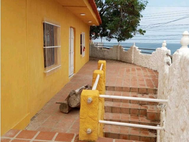 Casa en venta en Vargas