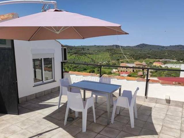 Casa en alquiler en Fuentes De León, Extremadura