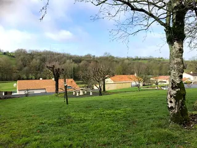 Terrain vente à Fontenay-le-Comte, La Meilleraie-tillay