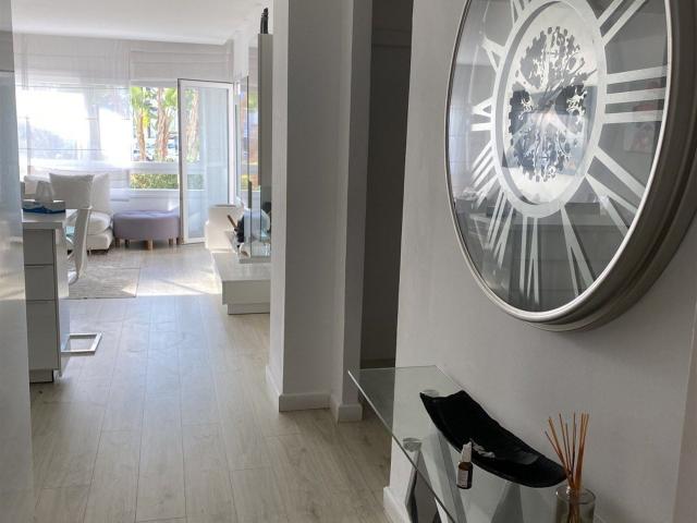 Apartamento en venta en Forest Hills, Costa del Sol Occidental