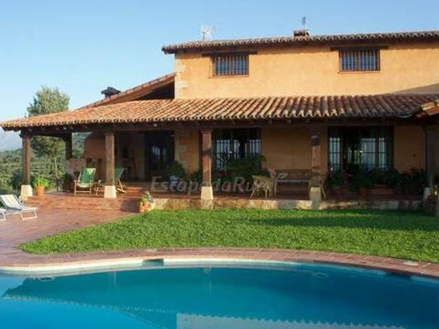 Casa en alquiler en Candeleda, Castilla y León