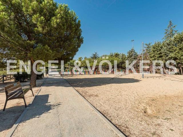 Apartamento en alquiler en Alcobendas, La Moraleja
