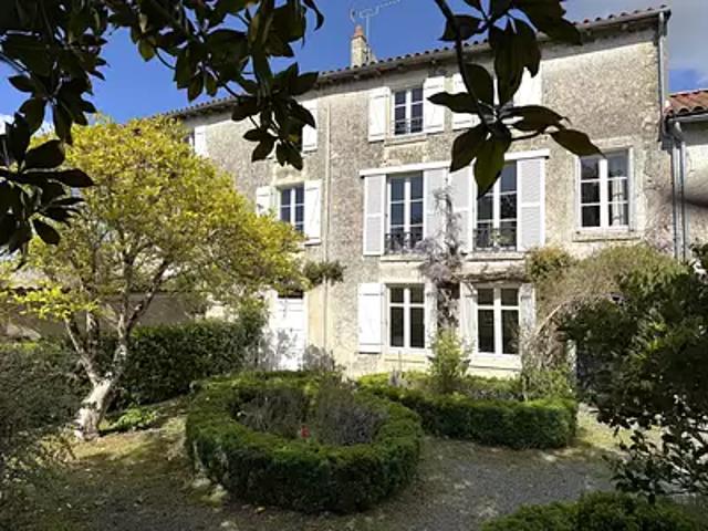 Maison vente à Niort, La Mothe-saint-héray