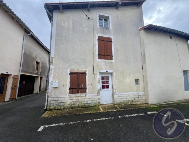 Maison vente à Niort, La Mothe-saint-héray