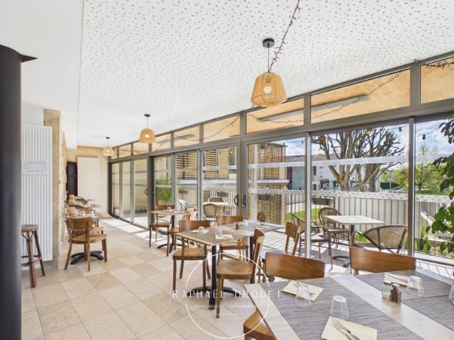 Local Commercial vente à Valence, La Motte-de-galaure