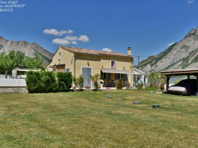 Maison vente à Forcalquier, La Motte-du-caire