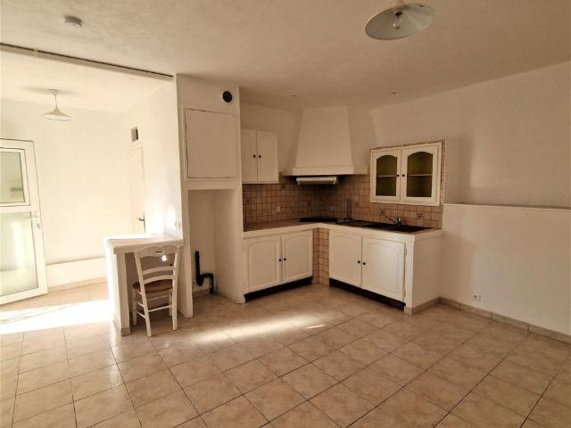 Studio location à Arrondissement de Draguignan, La Motte
