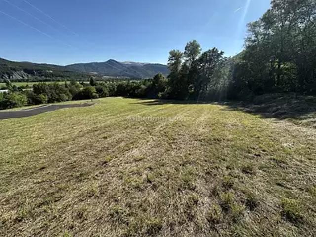 Terrain vente à Castellane, La Mure-argens