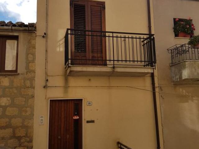 Quadrilocale in affitto a Gangi