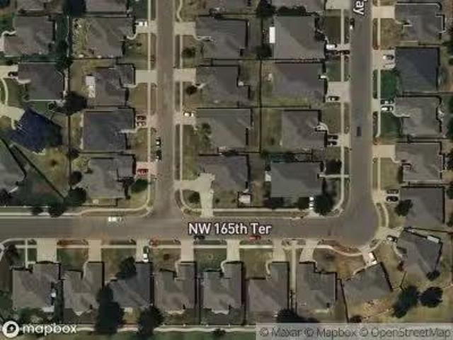 House for sale in Duncan