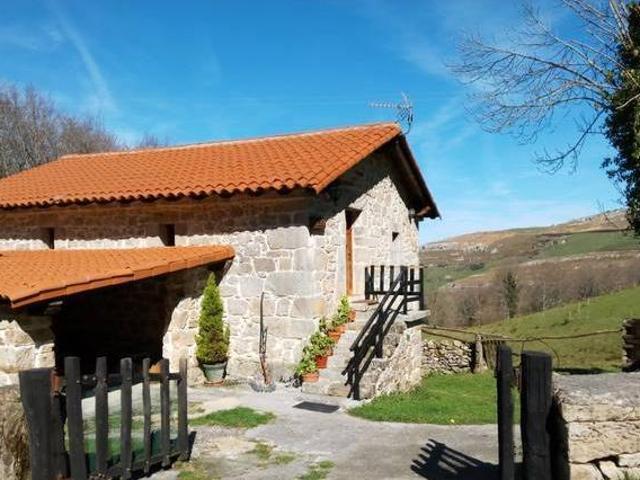 Casa en alquiler en Riotuerto, Cantabria