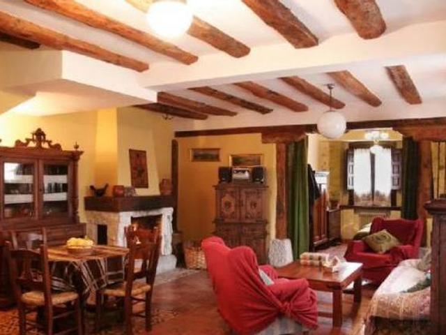 Casa en alquiler en Cuéllar, Castilla y León