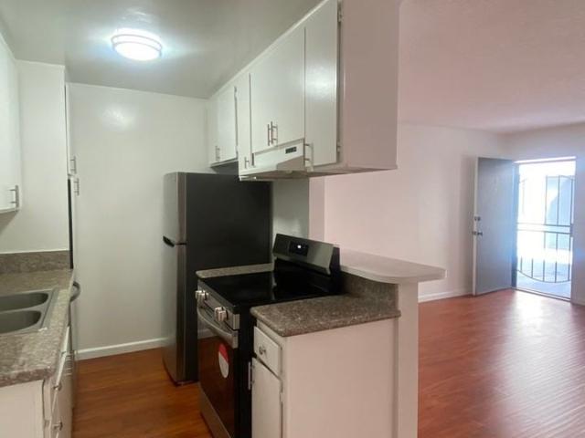 Apartment for rent in Santa Monica, California