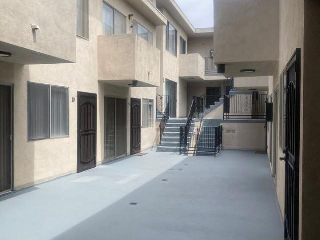 Apartment for rent in Santa Monica, California
