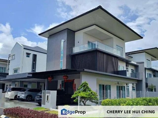House for sale in Samarahan