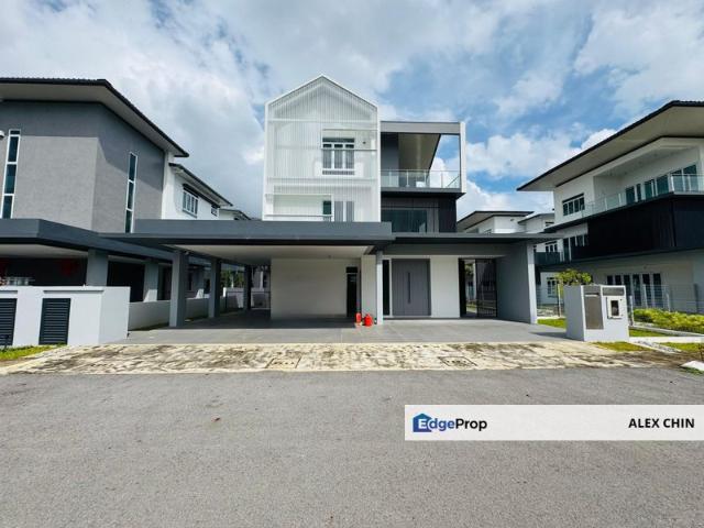 House for sale in Samarahan
