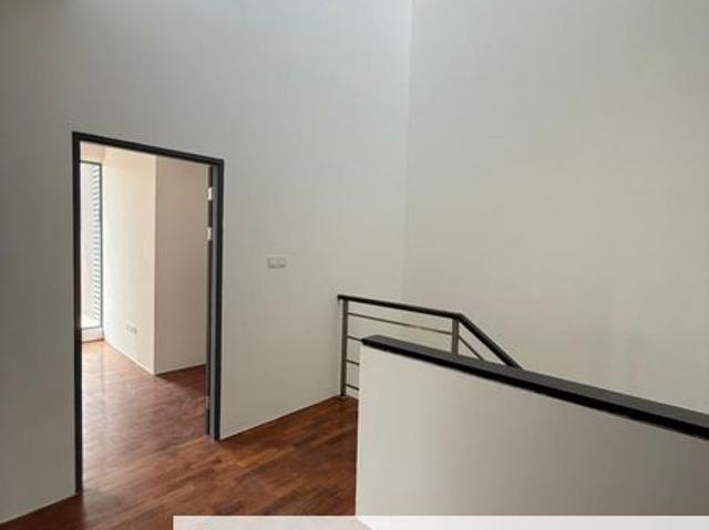 House for sale in Samarahan