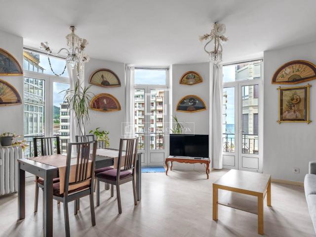 Apartamento en venta en Sagrada Familia, A Coruña