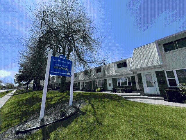 Apartment for rent in Brights Grove, Ontario