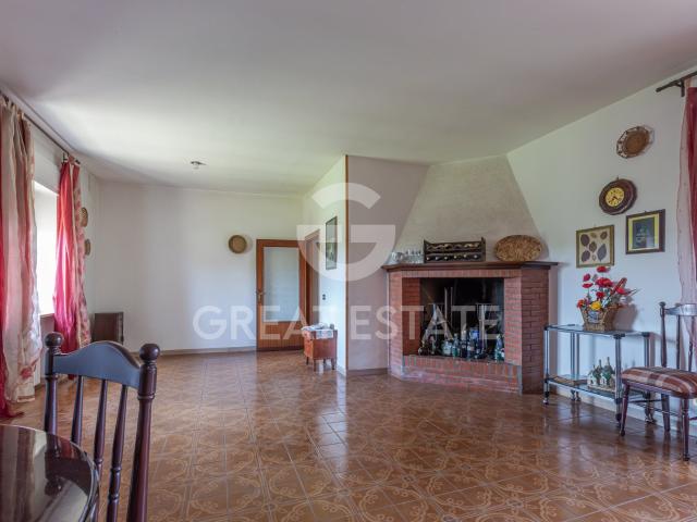 Casa in vendita a Montegabbione, Umbria