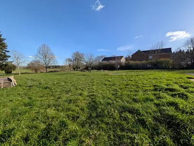 Terrain vente à Rambouillet, La Queue-les-yvelines