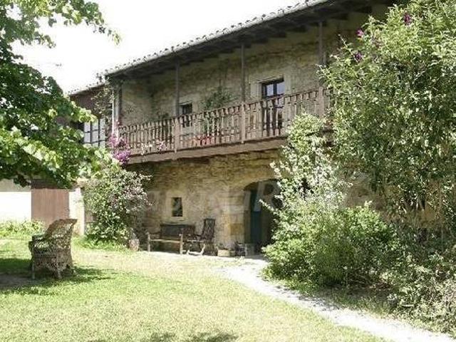 Casa en alquiler en Villaviciosa, Asturias