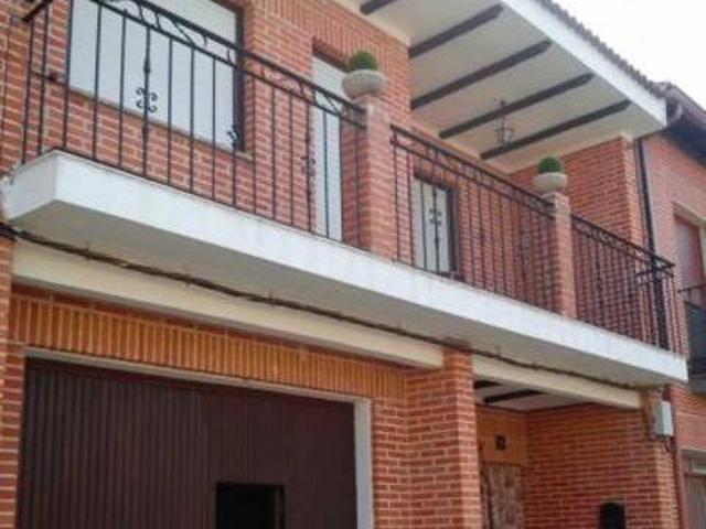 Casa en alquiler en Siete Iglesias De Trabancos, Castilla y León