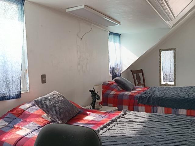 La Reina, Reina Victoria 7122