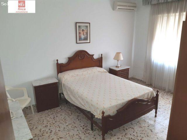 Casa en venta en La Roca De La Sierra