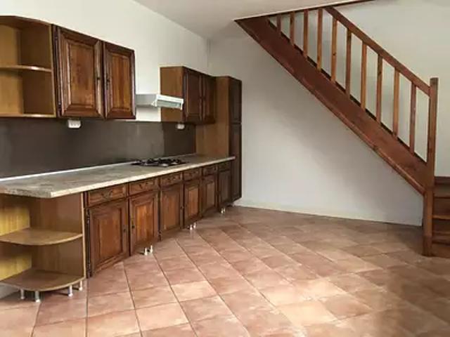 Maison location à Périgueux, La Roche-chalais