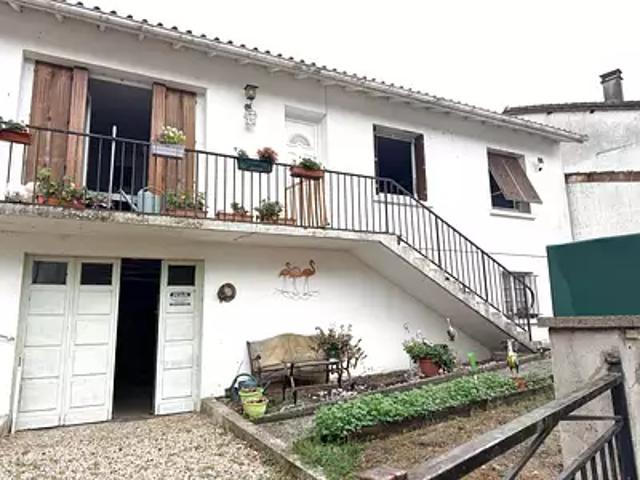 Maison location à La Roche-Chalais