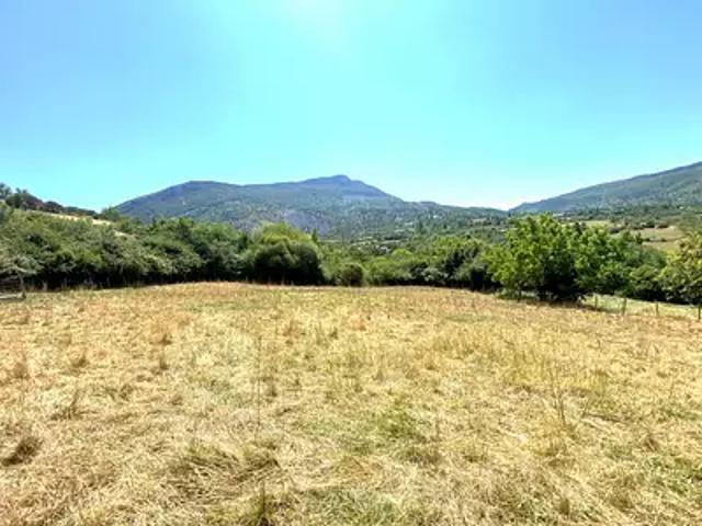 Terrain vente à Nyons, La Roche-sur-le-buis