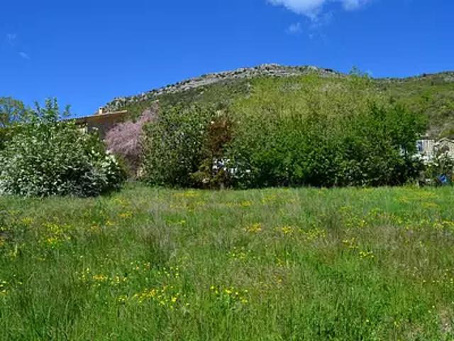 Terrain vente à Nyons, La Roche-sur-le-buis