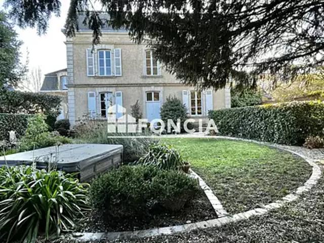 Maison vente à La Roche-sur-Yon, La Roche-sur-yon