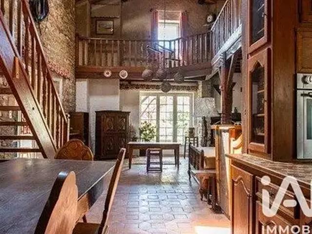Maison vente à Mâcon, La Roche-vineuse