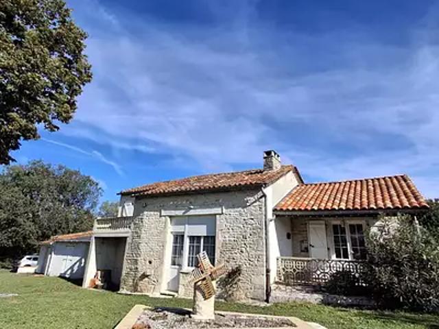 Maison vente à Angoulême, Montemboeuf